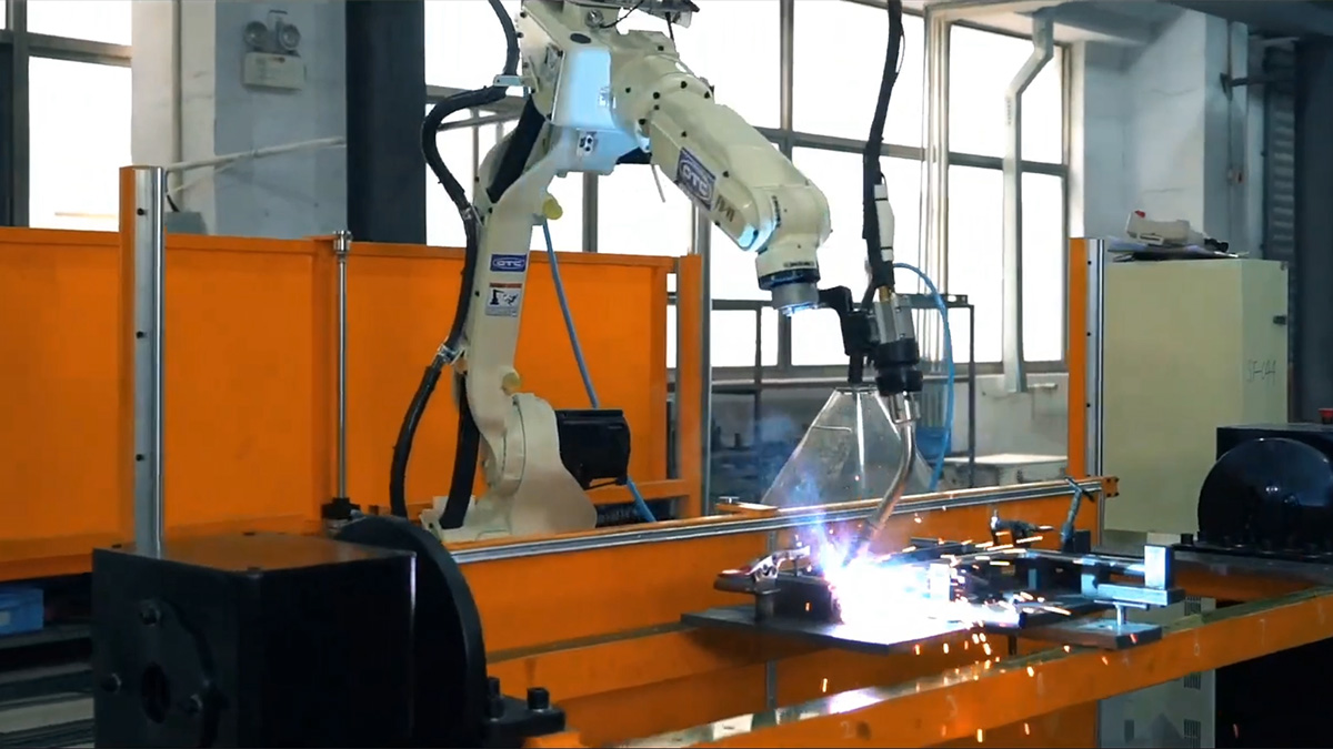 Electric Wheelchair Market Growth Driven by Aging Population